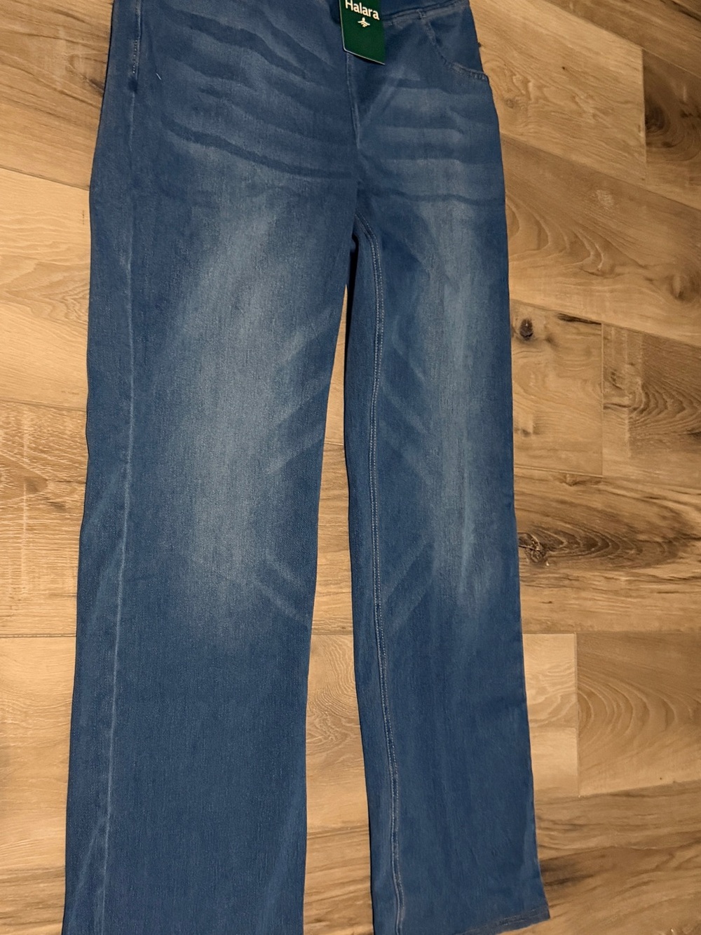 Halara Flex Crossover High Waisted Tummy Control Casual Straight Leg Size Med - Picture 4 of 4